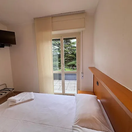 Ξενοδοχείο Lario Gera Lario